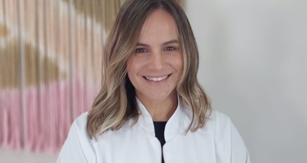 Dra. Juliana Vasconcellos, nutróloga e médica da família e comunidade da Usisaúde